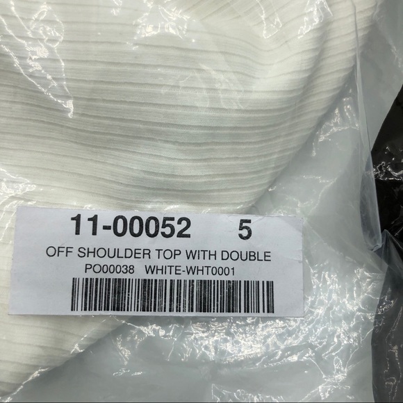 SONCY Ruffle Neckline Sleeve Ribbed Off Shoulder - Picture 7 of 9